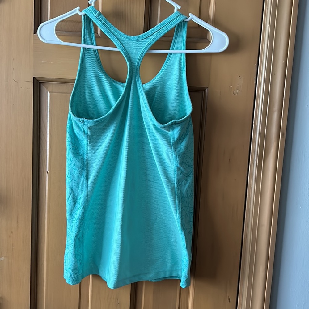Nike Dri-Fit Aqua Razorback Tank Top - Picture 2 of 3